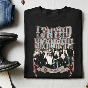 Authentic 2014 Lynyrd Skynyrd Tour Band Tee 2XL In Excellent Condition